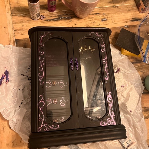 Black Jewelry Box with Purple Interior - Picture 8 of 8